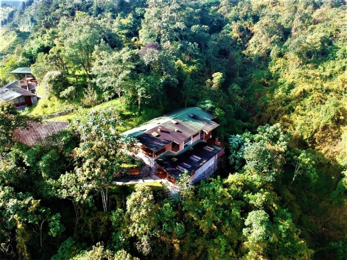 Finca Petrona Calacali 外观 照片