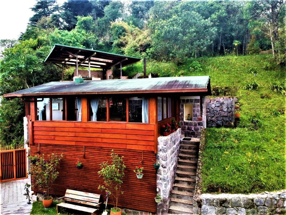 Finca Petrona Calacali 外观 照片