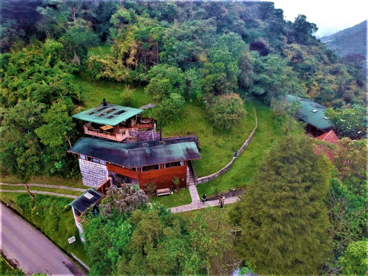 Finca Petrona Calacali 外观 照片