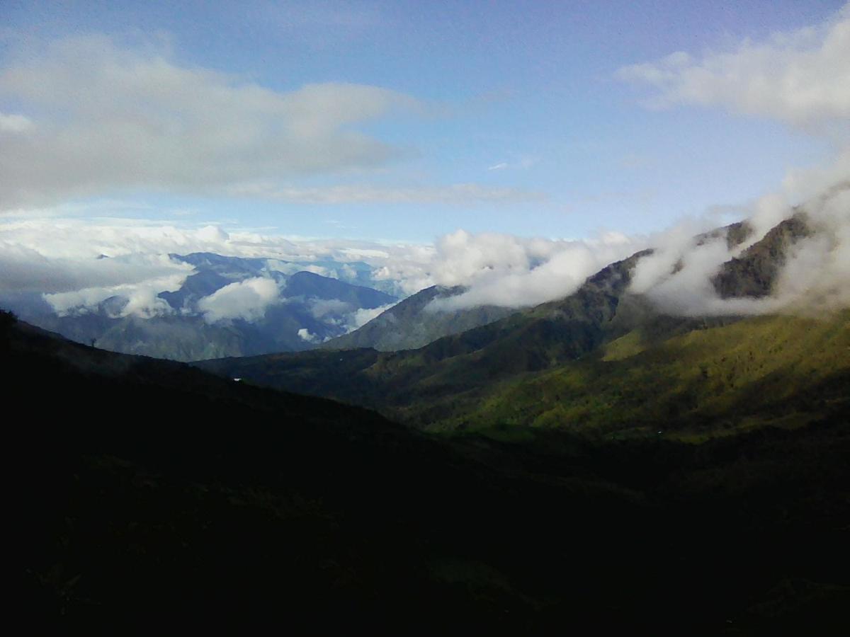 Finca Petrona Calacali 外观 照片